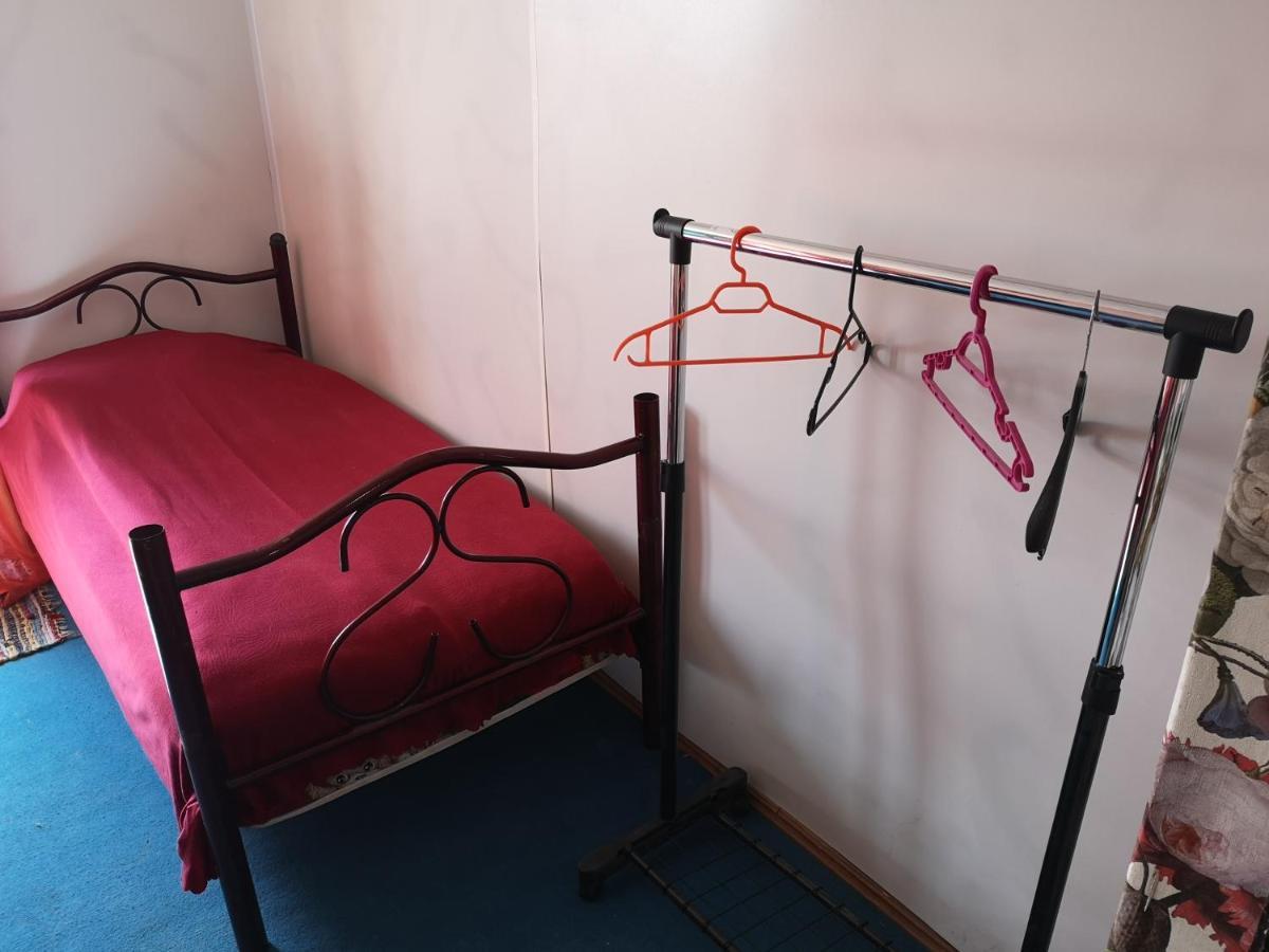 White Shino Hostel グダウリ 部屋 写真